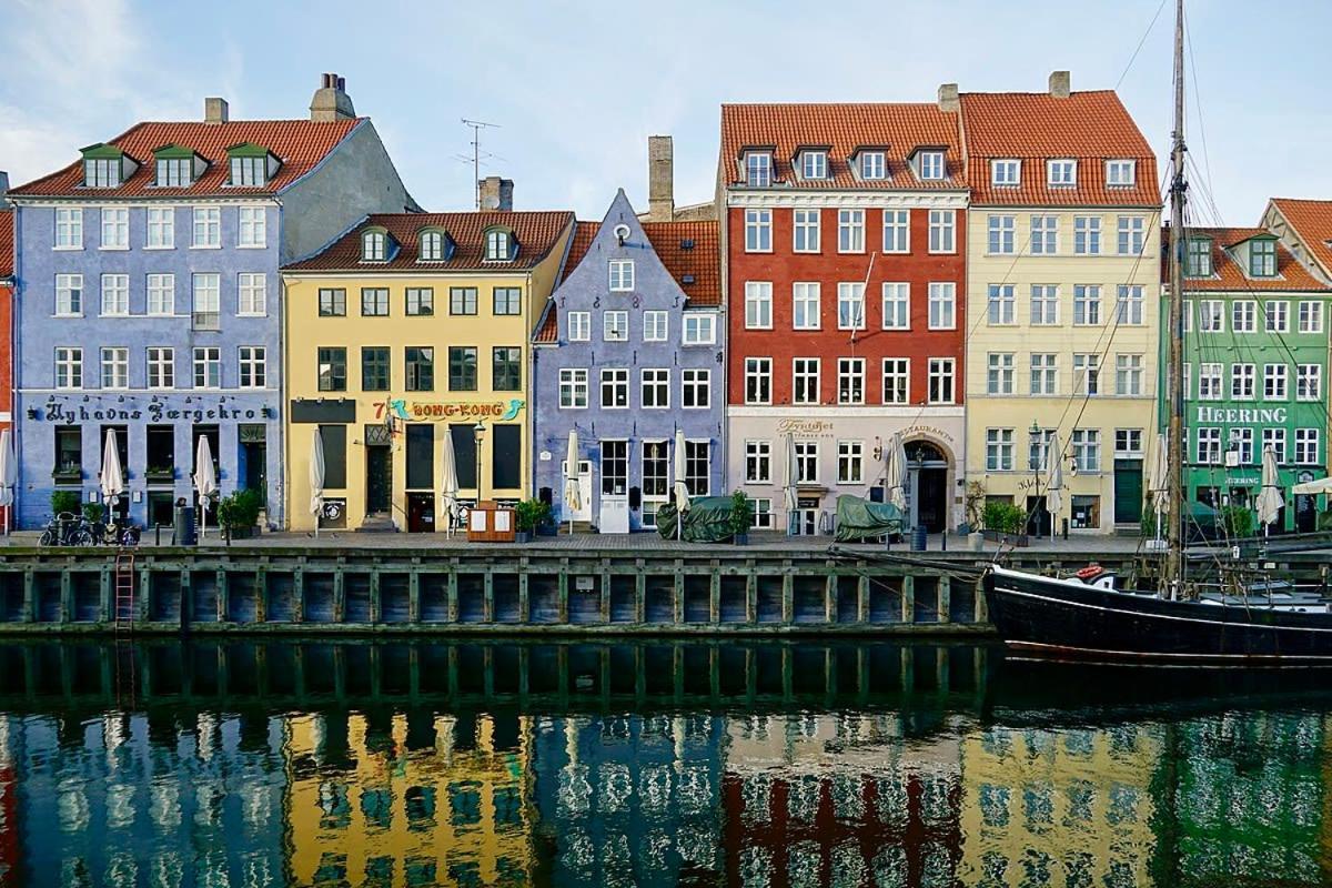 Large Apartment With 4 Bedrooms In Copenhagen Exterior photo